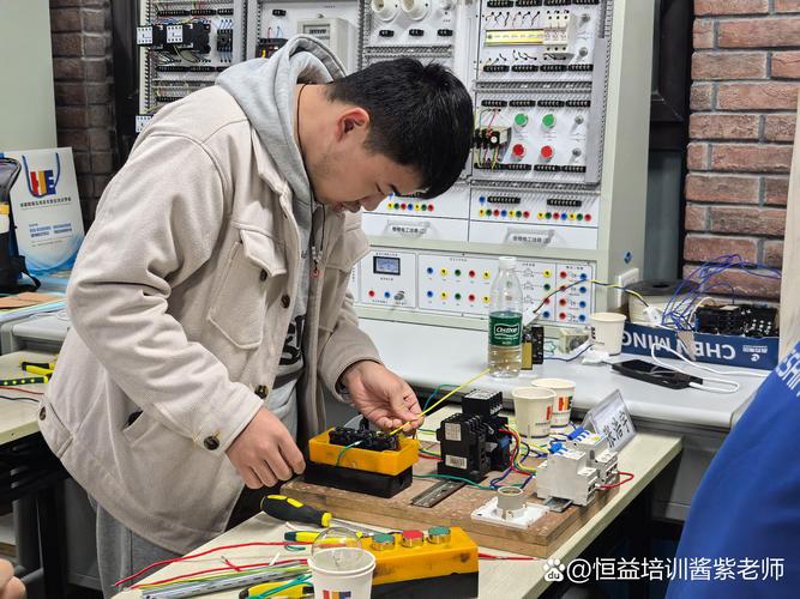 揭秘自动化设备定制的常见误区